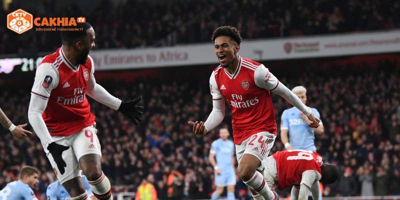 Nhận Định Bóng Đá Arsenal Vs Leeds United Vòng 2 Ngoại Hạng Anh 2  Nhận định thông tin về trận đấu Arsenal và Leeds United